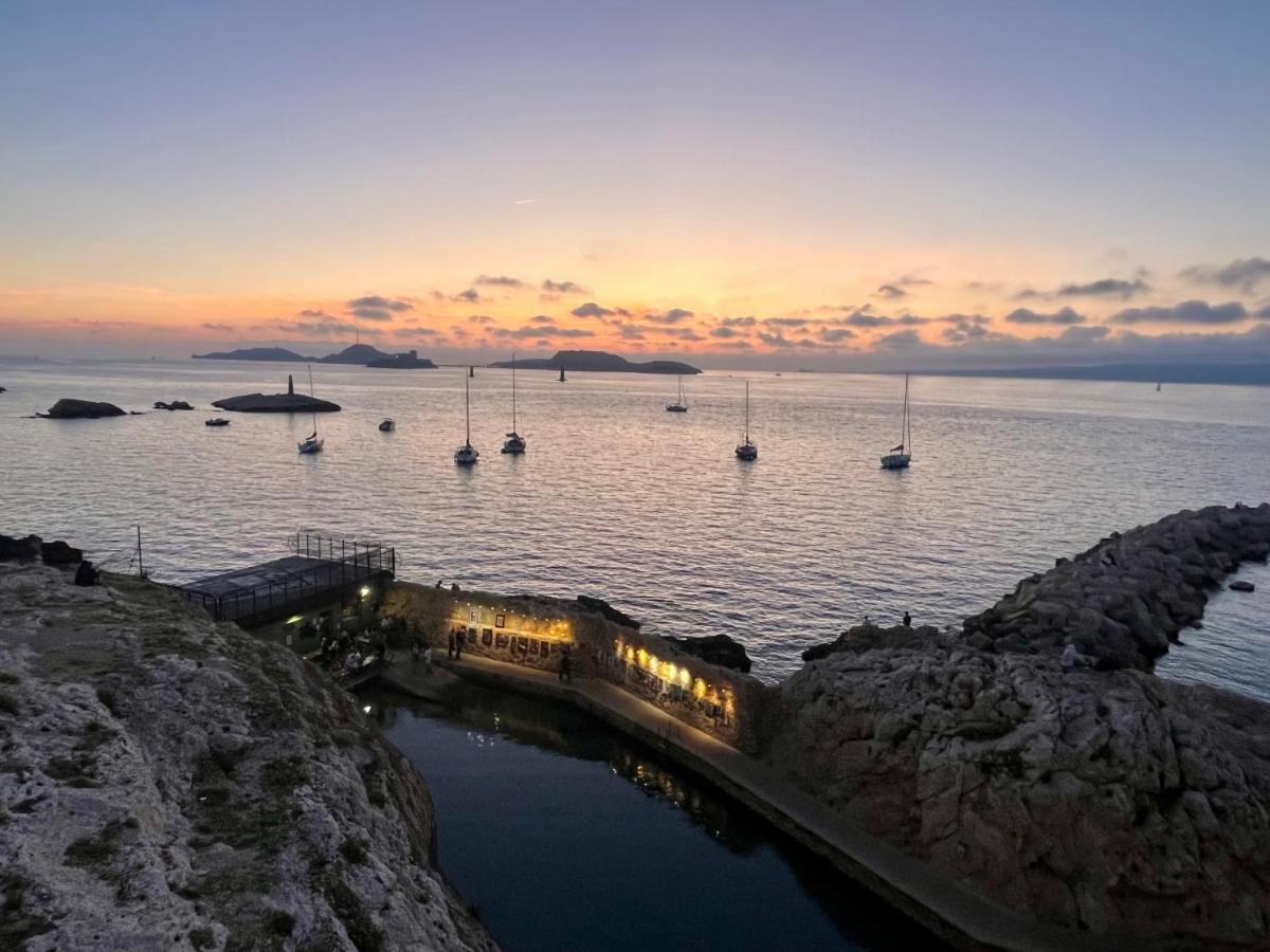 Appartement Sur La Corniche Kennedy Face A La Mer Marseille Extérieur photo
